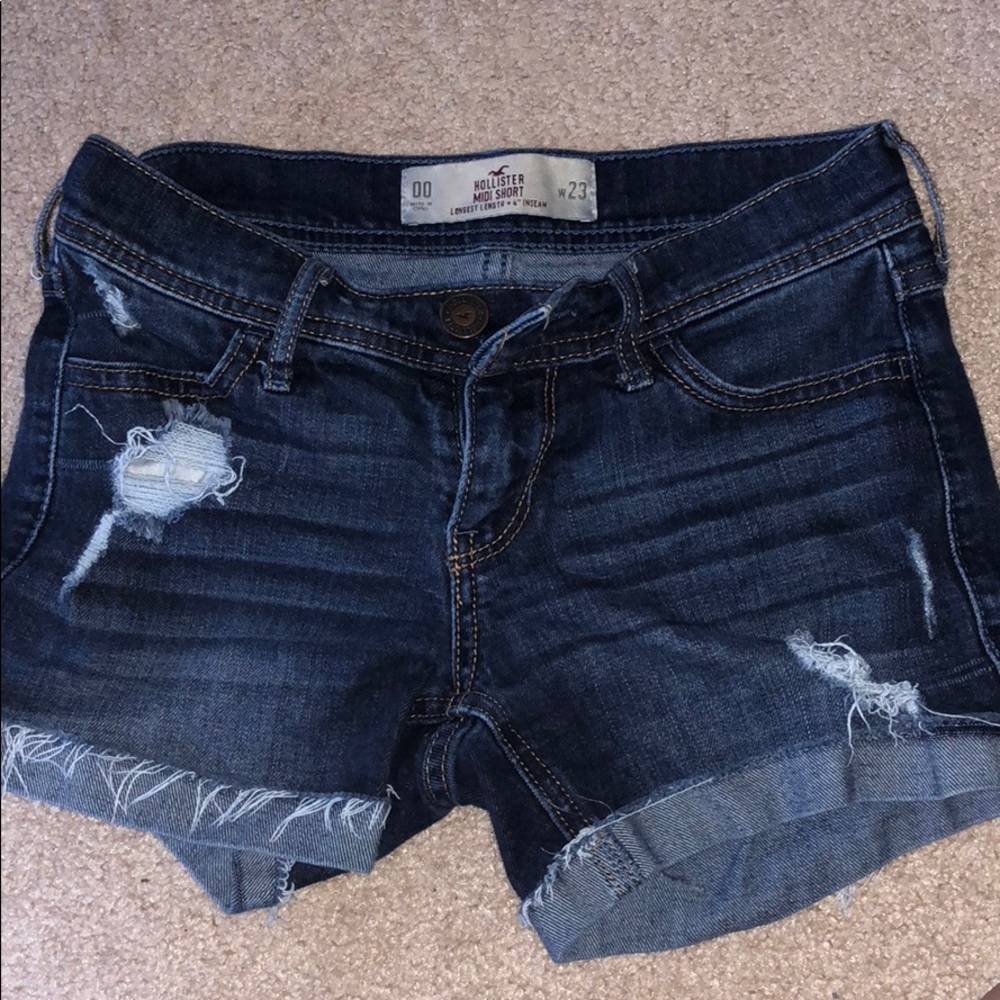 Hollister distresses jean shorts